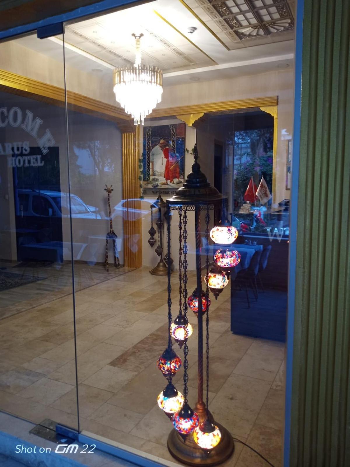 Ikarus Hotel Kusadasi Bagian luar foto