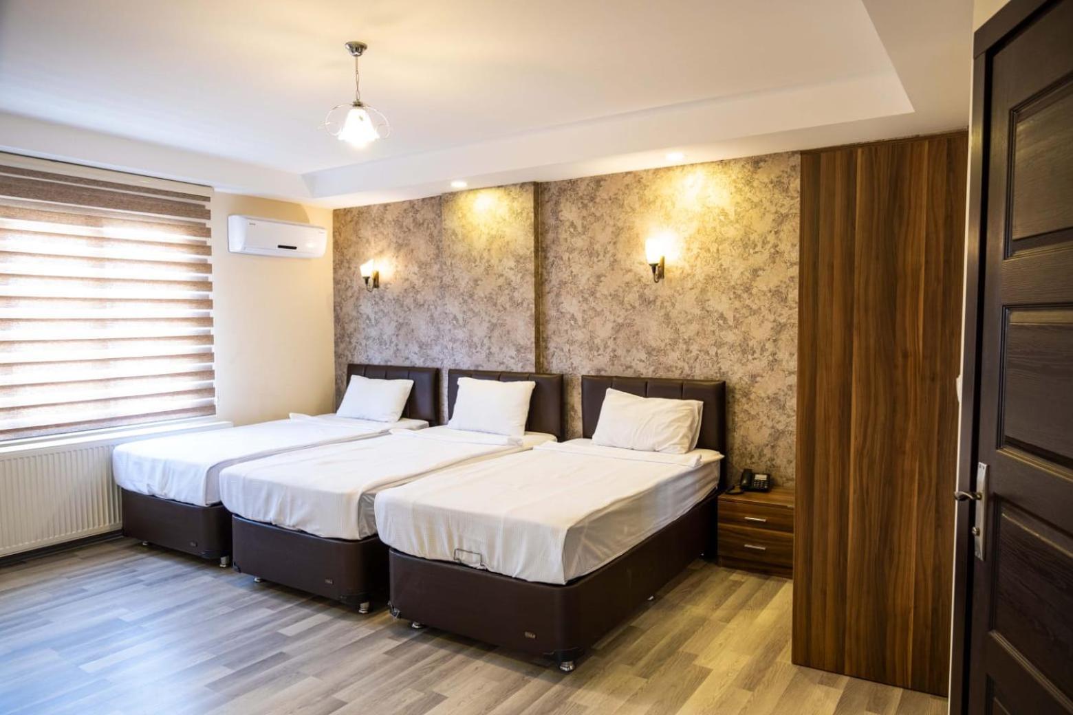 Ikarus Hotel Kusadasi Bagian luar foto